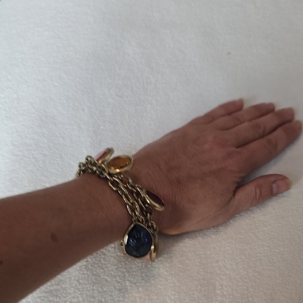 Elegant Gold Multi-Color Charm Bracelet - Picture 2 of 4